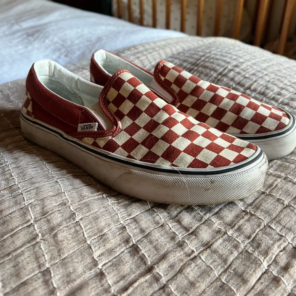 Checkerboard vans! - Picture 3 of 6